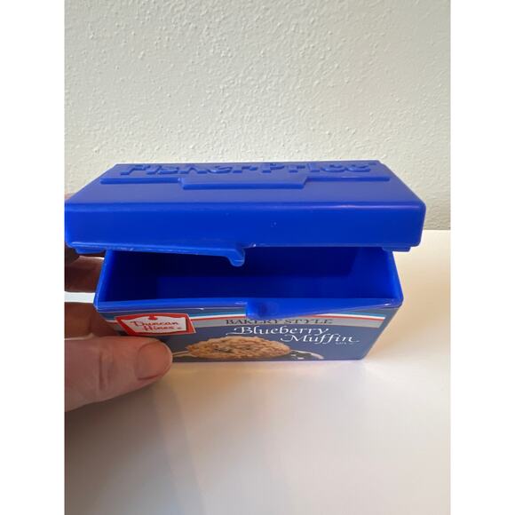 Vintage Fisher-Price 1987 Fun w/Food Duncan Hines Blueberry Muffin Pretend Toy - Picture 3 of 9